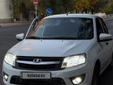 ВАЗ (Lada) Granta 2190 2013 годаүшін2 250 000 тг. в Атырау