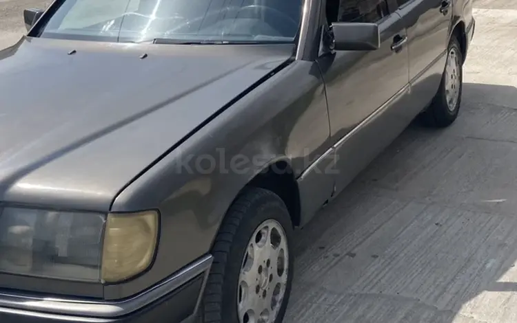 Mercedes-Benz E 230 1986 года за 800 000 тг. в Шымкент