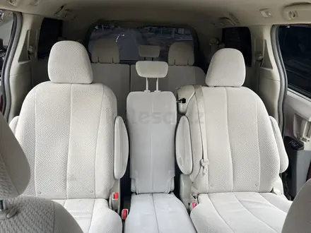 Toyota Sienna 2012 года за 10 000 000 тг. в Атырау – фото 9