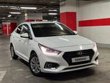 Hyundai Accent 2018 года за 6 990 000 тг. в Тараз – фото 2