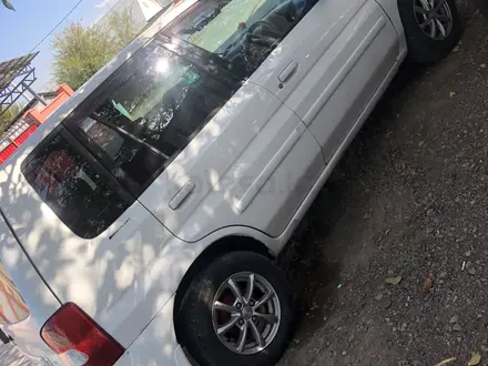 Mazda Demio 2001 года за 1 550 000 тг. в Каскелен – фото 2