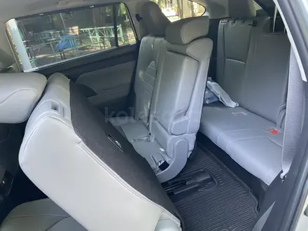 Toyota Highlander 2024 года за 26 000 000 тг. в Алматы – фото 16