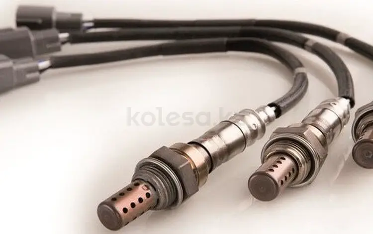 Кислородный датчик лямбда зонд тойота за 12 800 тг. в Костанай