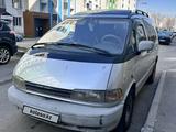 Toyota Previa 1994 года за 2 100 000 тг. в Алматы