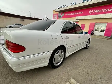 Mercedes-Benz E 240 1998 года за 3 500 000 тг. в Жанаозен – фото 13