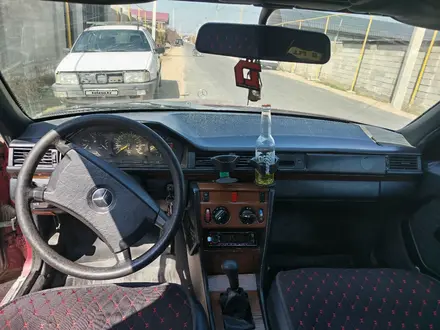 Mercedes-Benz E 230 1989 года за 850 000 тг. в Тараз – фото 8