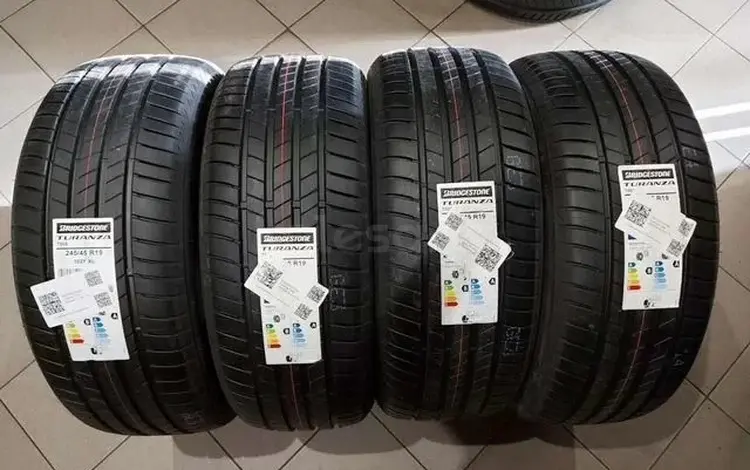 Bridgestone Turanza T005 245/45 R19 и 275/40 R19 за 125 000 тг. в Костанай