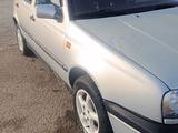 Volkswagen Golf 1993 года за 900 000 тг. в Астана – фото 3