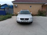 Volkswagen Passat 2004 годаfor2 500 000 тг. в Атырау – фото 2