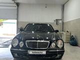 Mercedes-Benz E 320 2000 года за 4 700 000 тг. в Шымкент – фото 2