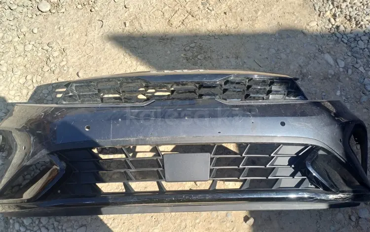 Передний бампер на кия к3 за 6 650 тг. в Алматы