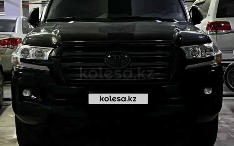 Toyota Land Cruiser 2018 года за 39 000 000 тг. в Алматы