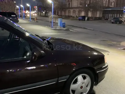 Opel Vectra 1992 года за 1 150 000 тг. в Шымкент – фото 15