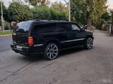 GMC Yukon 2001 года за 7 300 000 тг. в Алматы