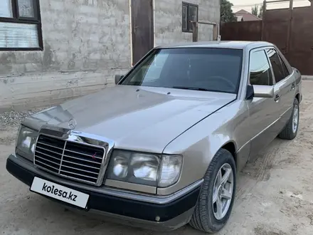 Mercedes-Benz E 280 1993 года за 2 000 000 тг. в Кызылорда – фото 2