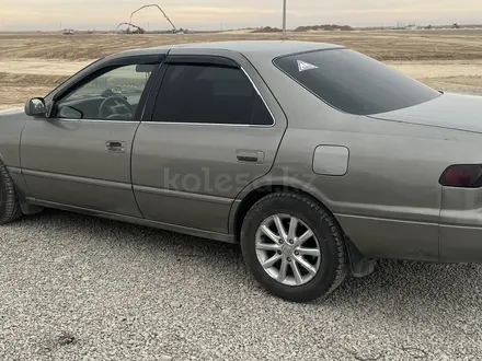 Toyota Camry 1999 года за 3 500 000 тг. в Туркестан – фото 3