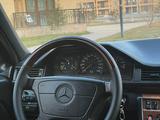 Mercedes-Benz E 280 1994 года за 3 100 000 тг. в Туркестан – фото 3