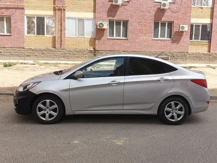 Hyundai Solaris 2013 года за 3 000 000 тг. в Атырау – фото 7