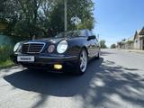 Mercedes-Benz E 320 2000 года за 5 000 000 тг. в Астана – фото 2
