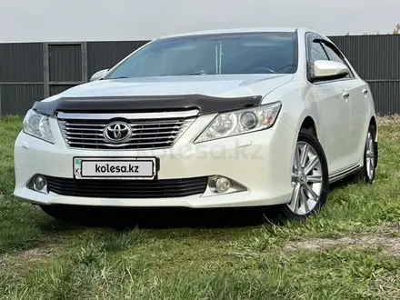 Toyota Camry 2014 года за 11 000 000 тг. в Алматы