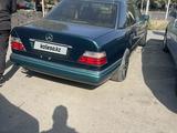 Mercedes-Benz E 220 1995 годаүшін1 800 000 тг. в Алматы – фото 2