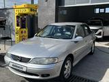 Opel Vectra 1996 года за 3 000 000 тг. в Шымкент