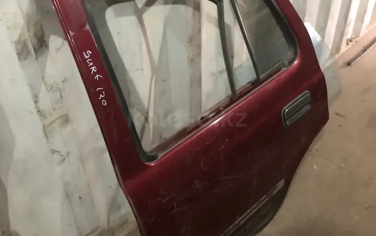 Задняя левая дверь Toyota Hilux Surf (130). за 15 000 тг. в Алматы