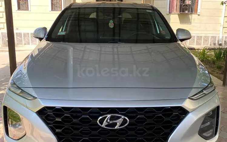Hyundai Santa Fe 2018 годаүшін10 500 000 тг. в Сарыагаш