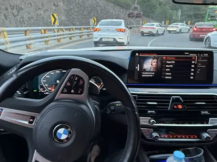 BMW 530 2022 года за 28 000 000 тг. в Алматы – фото 4