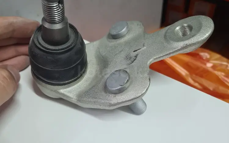 Шаровая опора за 4 000 тг. в Атырау