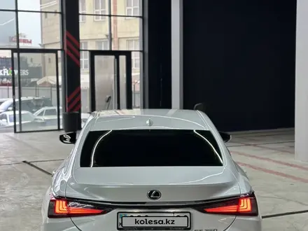 Lexus ES 250 2020 года за 24 000 000 тг. в Шымкент – фото 5