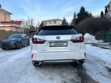 Lexus RX 200t 2018 года за 20 000 000 тг. в Алматы – фото 6