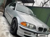 BMW 325 1999 года за 3 000 000 тг. в Алматы – фото 2