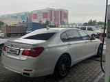 BMW 740 2009 года за 11 500 000 тг. в Алматы – фото 2