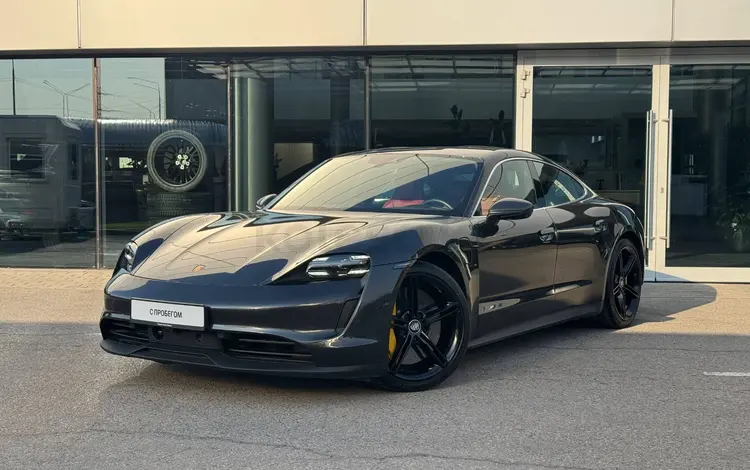 Porsche Taycan 4S 2021 года за 40 000 000 тг. в Алматы