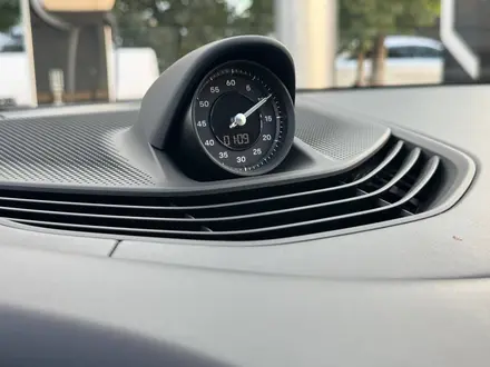 Porsche Taycan 4S 2021 года за 40 000 000 тг. в Алматы – фото 28