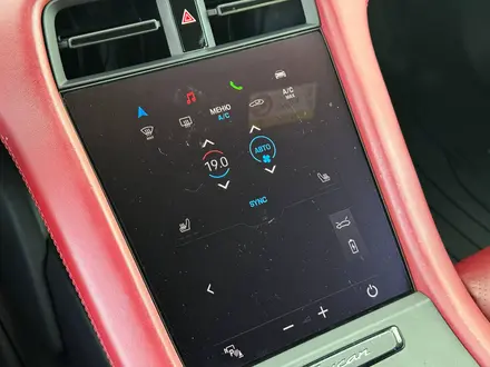 Porsche Taycan 4S 2021 года за 40 000 000 тг. в Алматы – фото 27