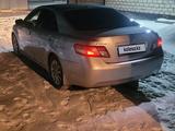 Toyota Camry 2010 года за 6 900 000 тг. в Атырау – фото 2