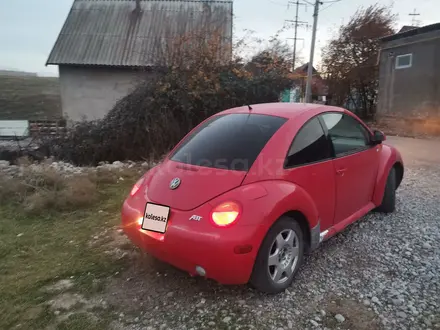 Volkswagen Beetle 2000 года за 1 900 000 тг. в Шымкент – фото 3