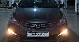 Hyundai Solaris 2015 года за 4 900 000 тг. в Астана – фото 2