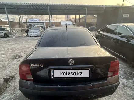 Volkswagen Passat 1997 года за 1 250 000 тг. в Алматы – фото 4