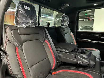 Dodge RAM 2025 года за 54 999 000 тг. в Алматы – фото 41