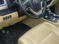 Toyota Highlander 2017 года за 17 000 000 тг. в Алматы