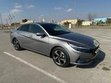 Hyundai Elantra 2022 года за 11 800 000 тг. в Шымкент – фото 2