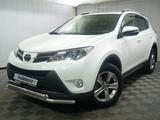 Toyota RAV4 2015 года за 9 600 000 тг. в Алматы