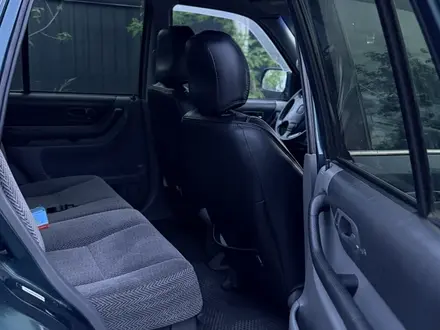 Honda CR-V 1998 года за 3 000 000 тг. в Караганда – фото 10