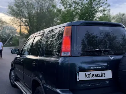 Honda CR-V 1998 года за 3 000 000 тг. в Караганда – фото 15