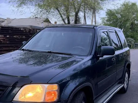 Honda CR-V 1998 года за 3 000 000 тг. в Караганда – фото 16