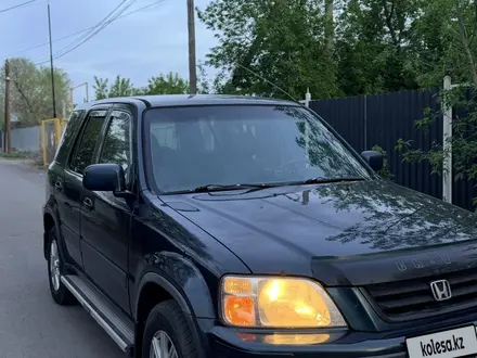 Honda CR-V 1998 года за 3 000 000 тг. в Караганда – фото 18