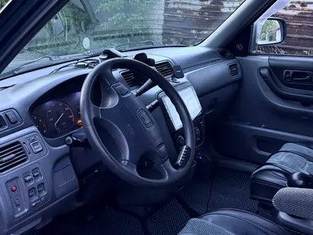 Honda CR-V 1998 года за 3 000 000 тг. в Караганда – фото 7